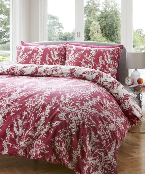 Carla Berry Romantic Floral Bedding Set