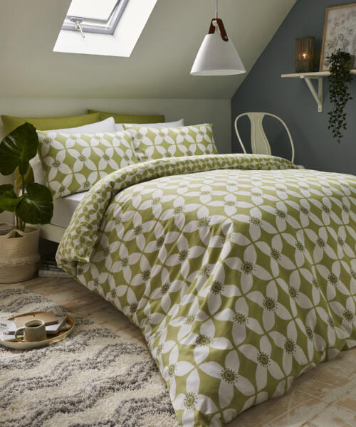 Golden Olive Damask Printed Bed Set
